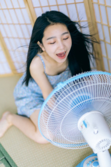 在线播放免费人成视频在线观看